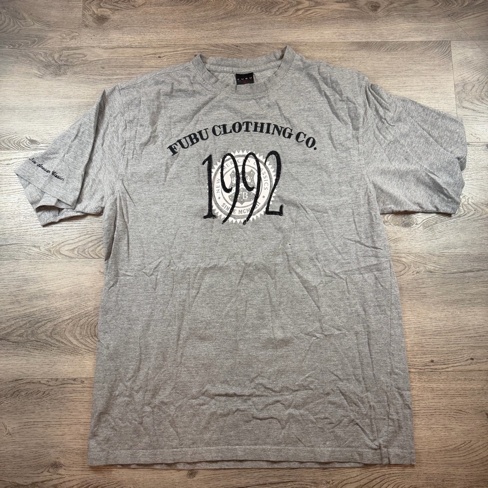 FUBU Clothing Co Shirt Mens XL Gray 1992‎ Graphic Tee Hip Hop Streetwear READ